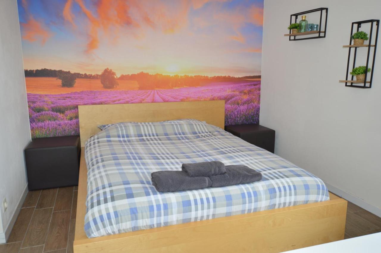 Modern And Private Studio With All Comfort! Leilighet Roeselare Eksteriør bilde